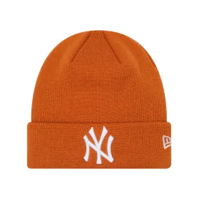 Yankees-themed beanie with cuff