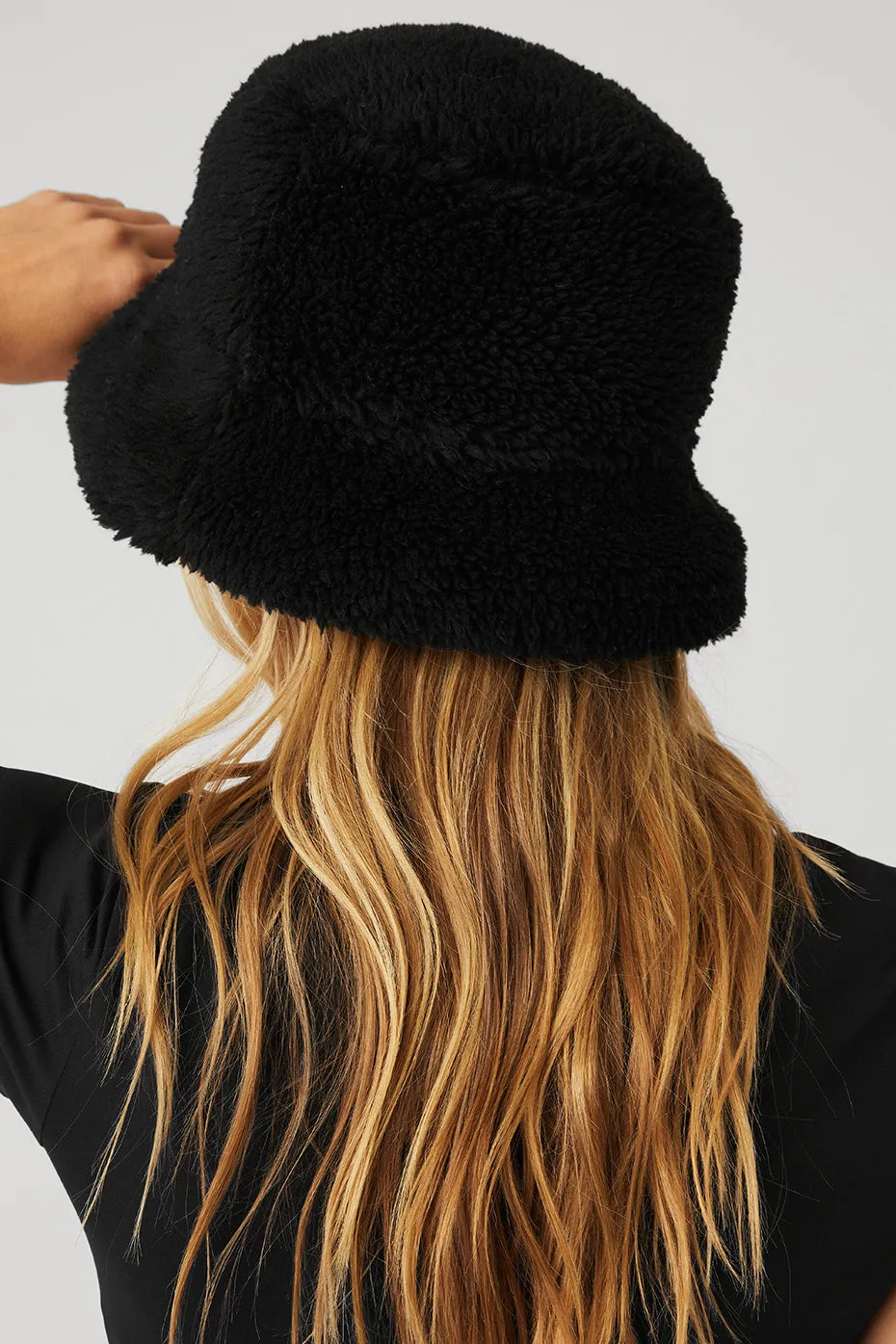 Black Foxy Sherpa Bucket Hat