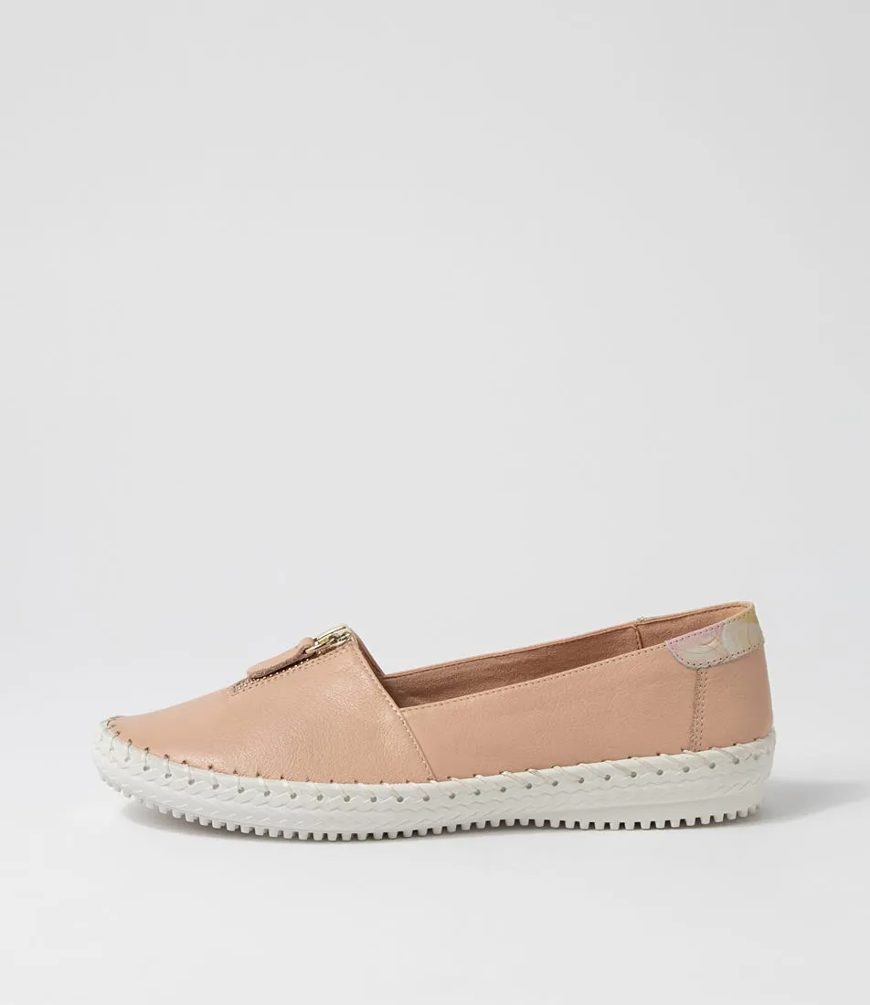 SUPERSOFT Wandie Nude Leather Slip-Ons