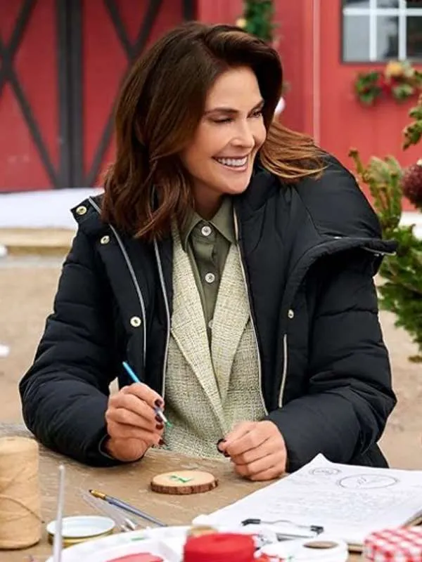 Teri Hatcher Puffer Jacket