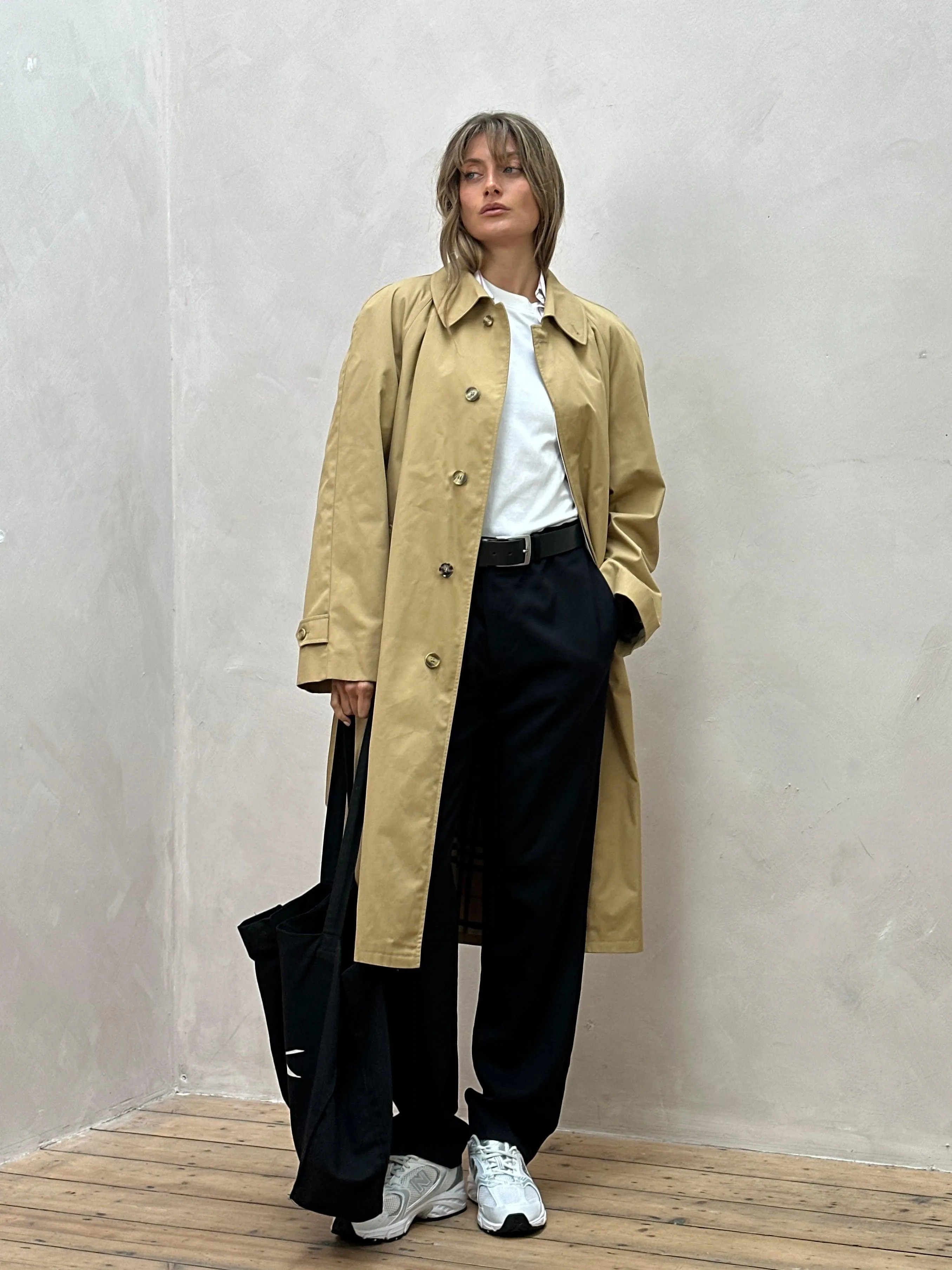 XL Vintage Belted Trench Coat with Concealed Placket