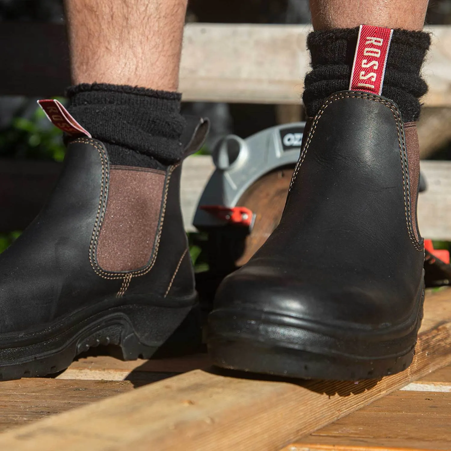 Boulder 906 Footwear by Rossi